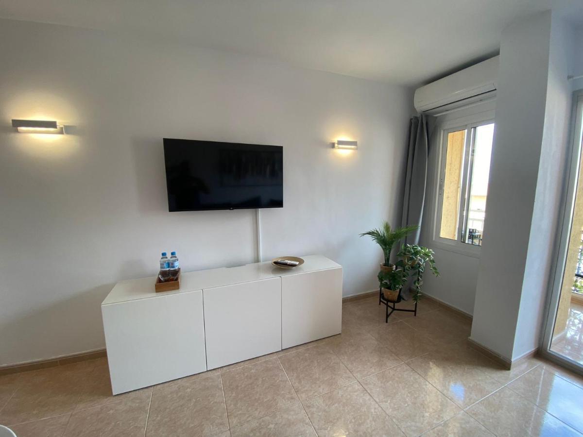 Apt Con Espectacular Vista, Piscinas, Recep 24 Hs ベナルマデナ エクステリア 写真