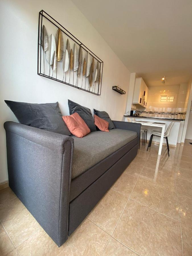 Apt Con Espectacular Vista, Piscinas, Recep 24 Hs ベナルマデナ エクステリア 写真
